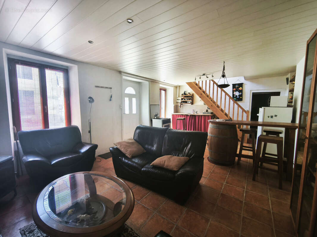 Maison 84 m² à Dore-L'eglise  - photo 2