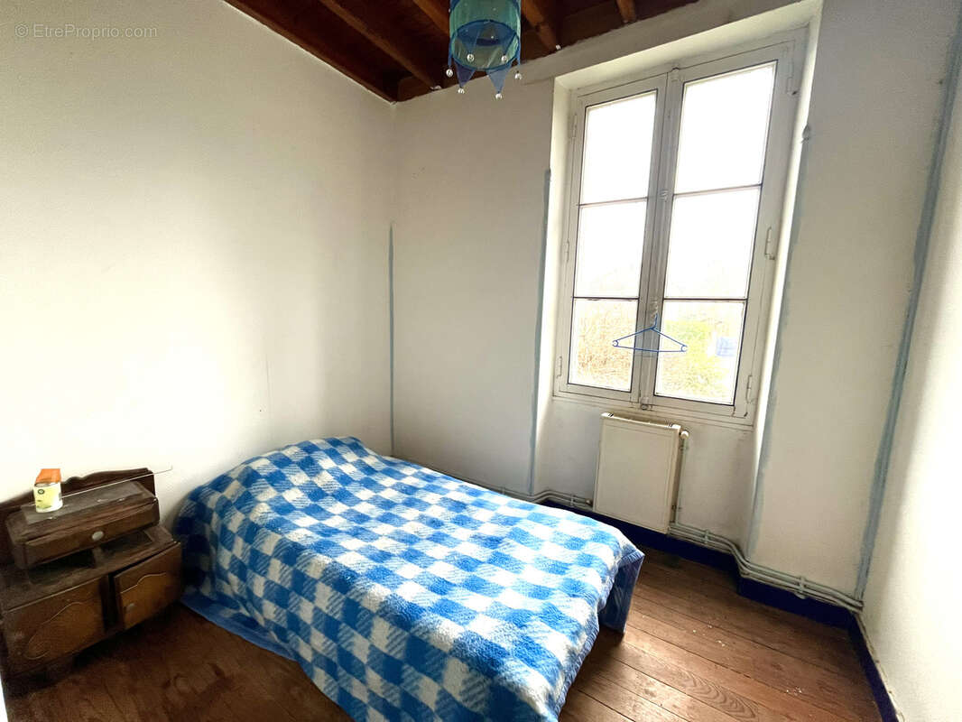 Maison à BELIN-BELIET