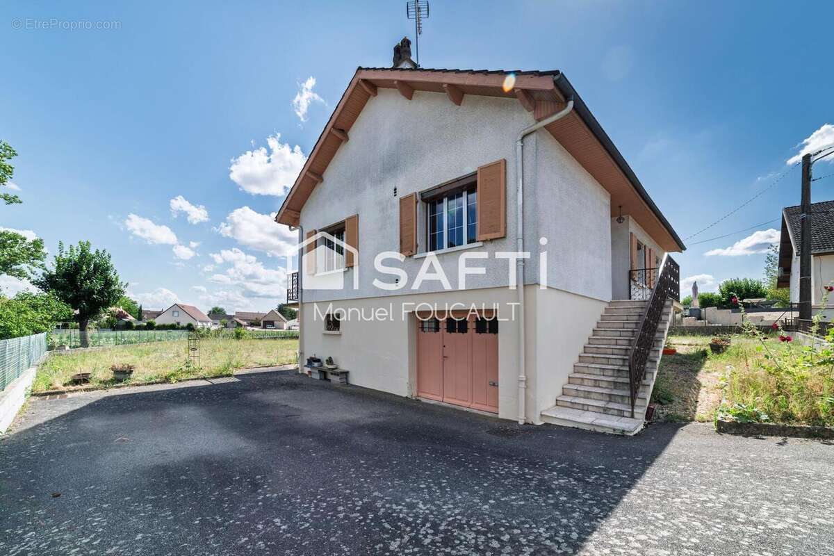 Photo 4 - Maison à BINGES