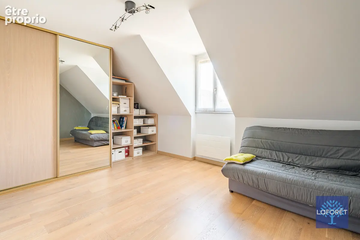 Maison Les Pavillons Sous Bois 6 pièce(s) 131 m2 - photo 10