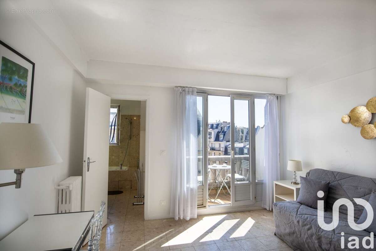 Photo 3 - Appartement à PARIS-17E