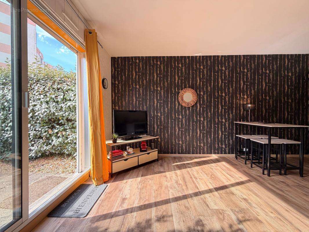 Superbe STUDIO rénové à 100 m plage de Nauzan - photo 5