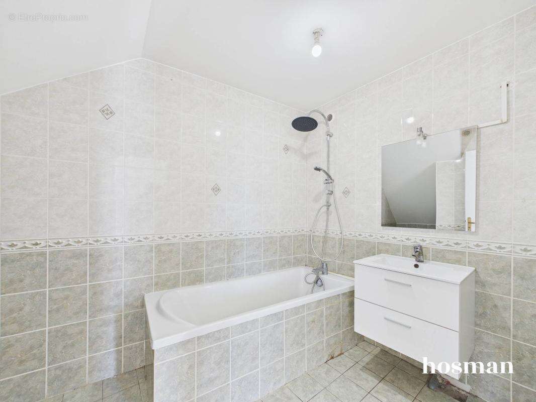 Appartement à HEYRIEUX