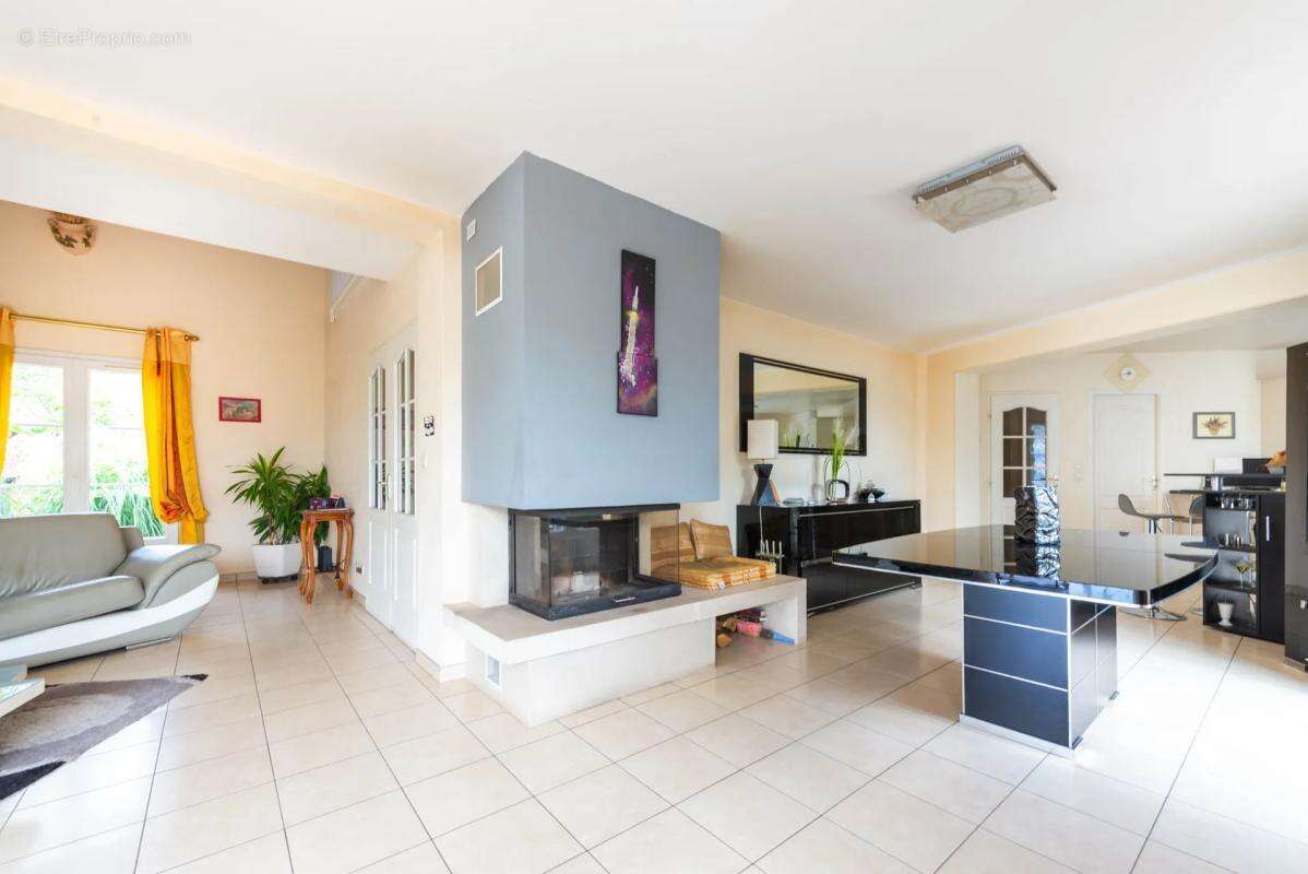 Maison à TRIEL-SUR-SEINE