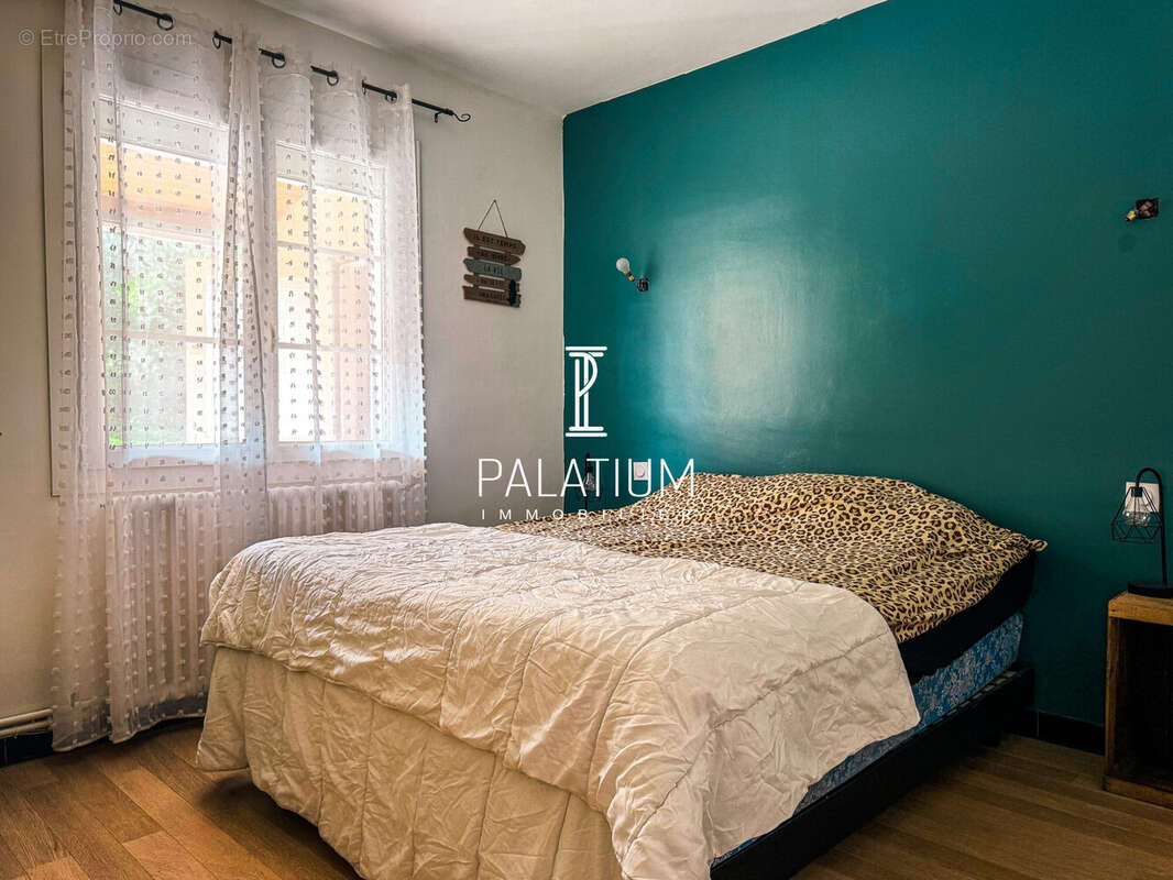 Maison à CHATEAU-ARNOUX-SAINT-AUBAN