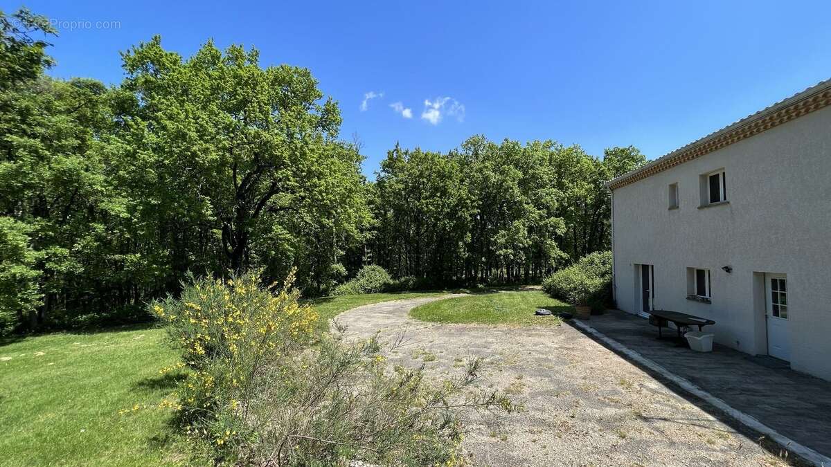 Maison à BEAUMONT-DE-LOMAGNE