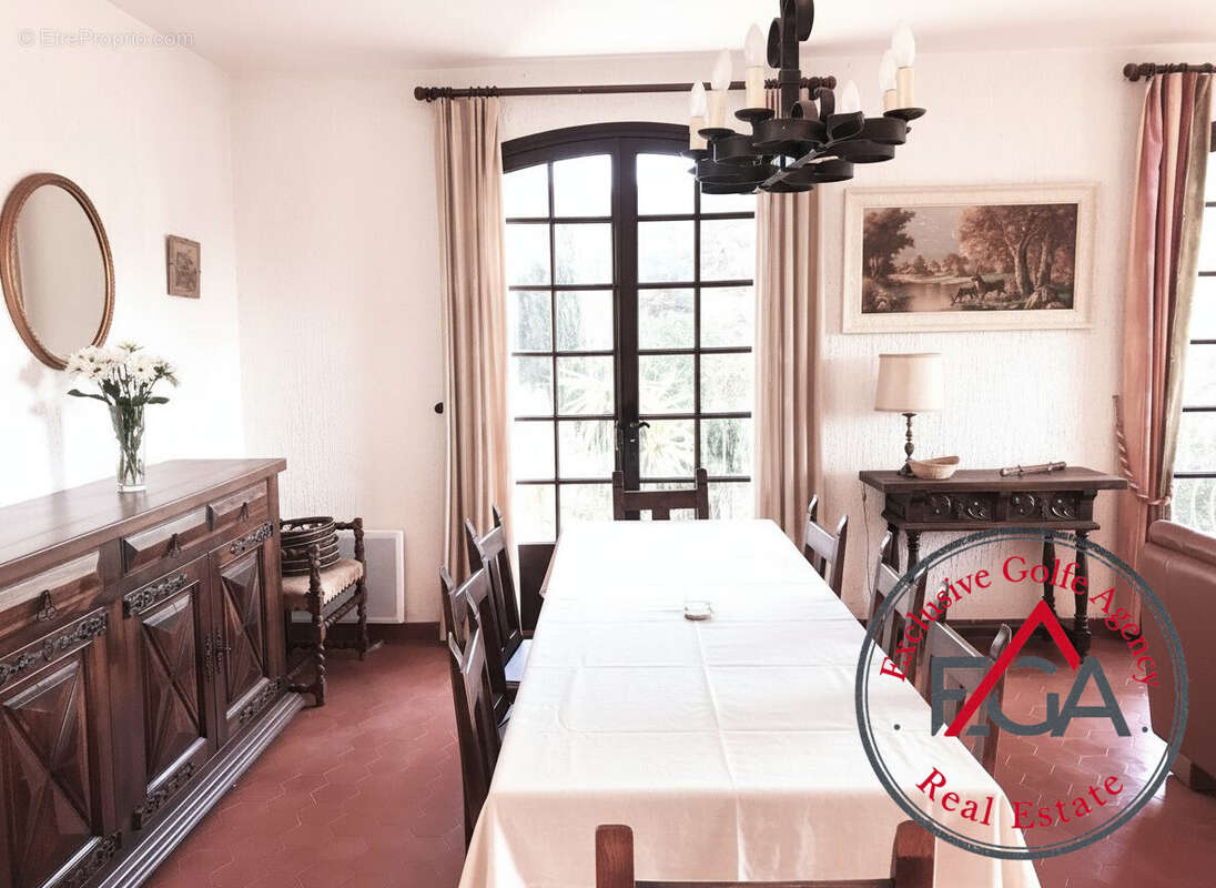 Maison à LA CROIX-VALMER