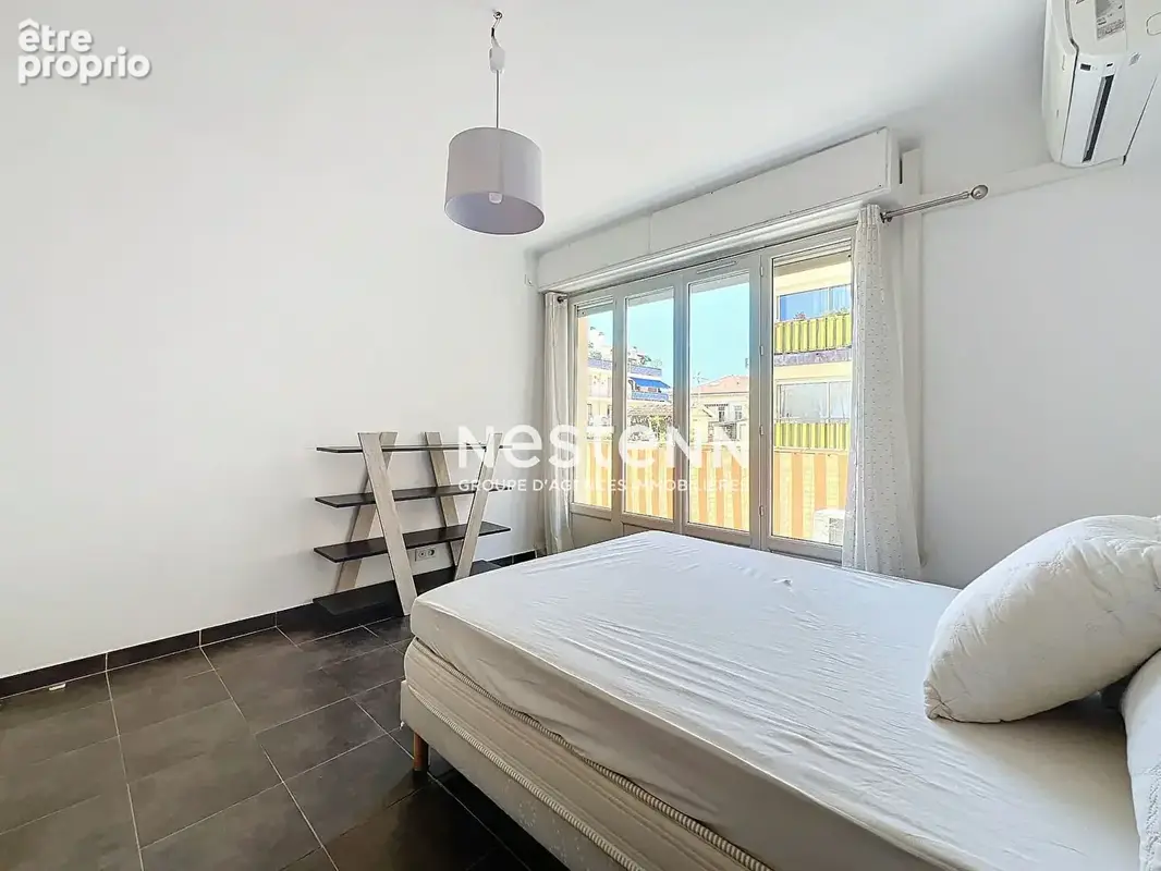 Golfe Juan - 2P - 48m² - Proche mer - Balcon - Refait à neuf - Sud - Cave - photo 5