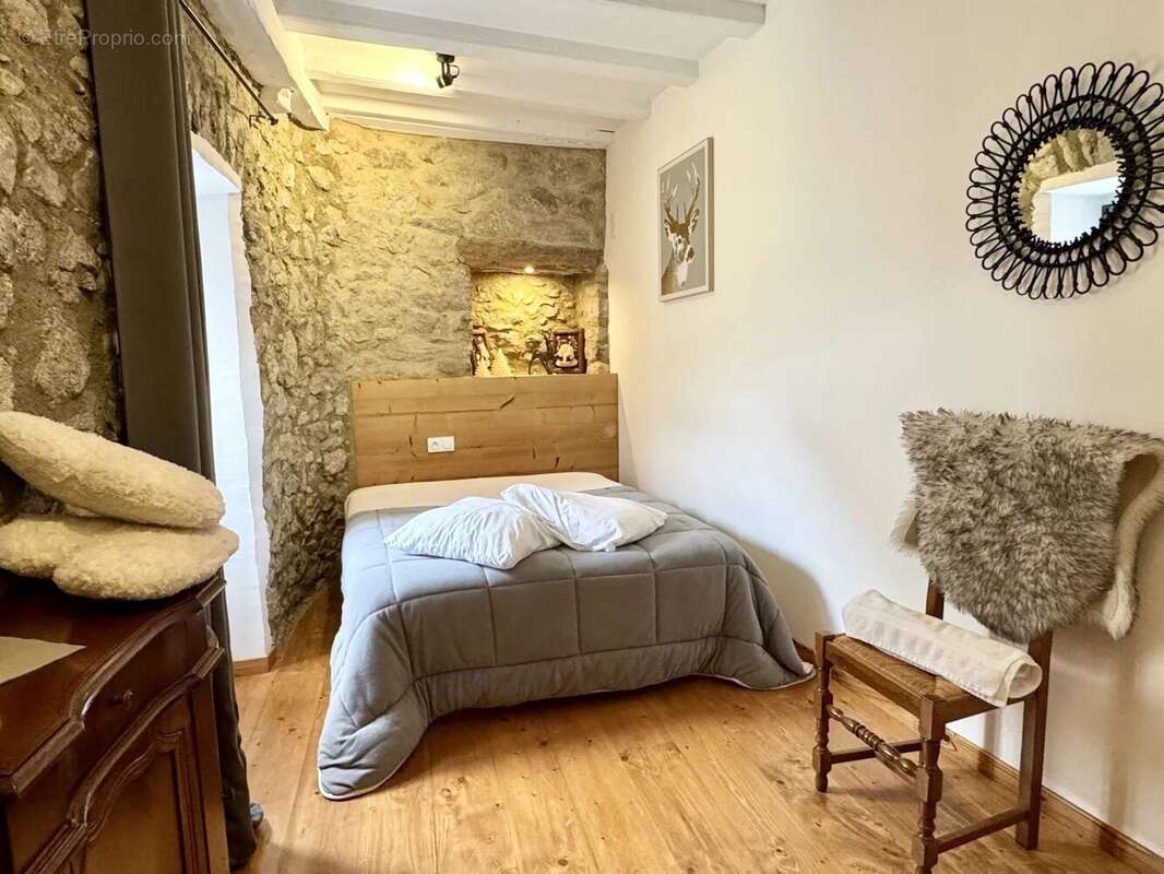 Maison à FONT-ROMEU-ODEILLO-VIA