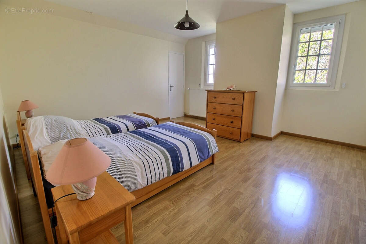 Maison à NOGENT-LE-ROI