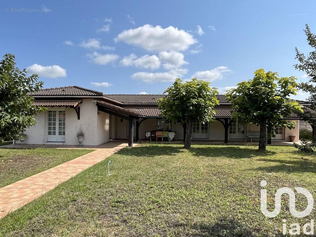 Photo 1 - Maison à SAINT-LOUBES