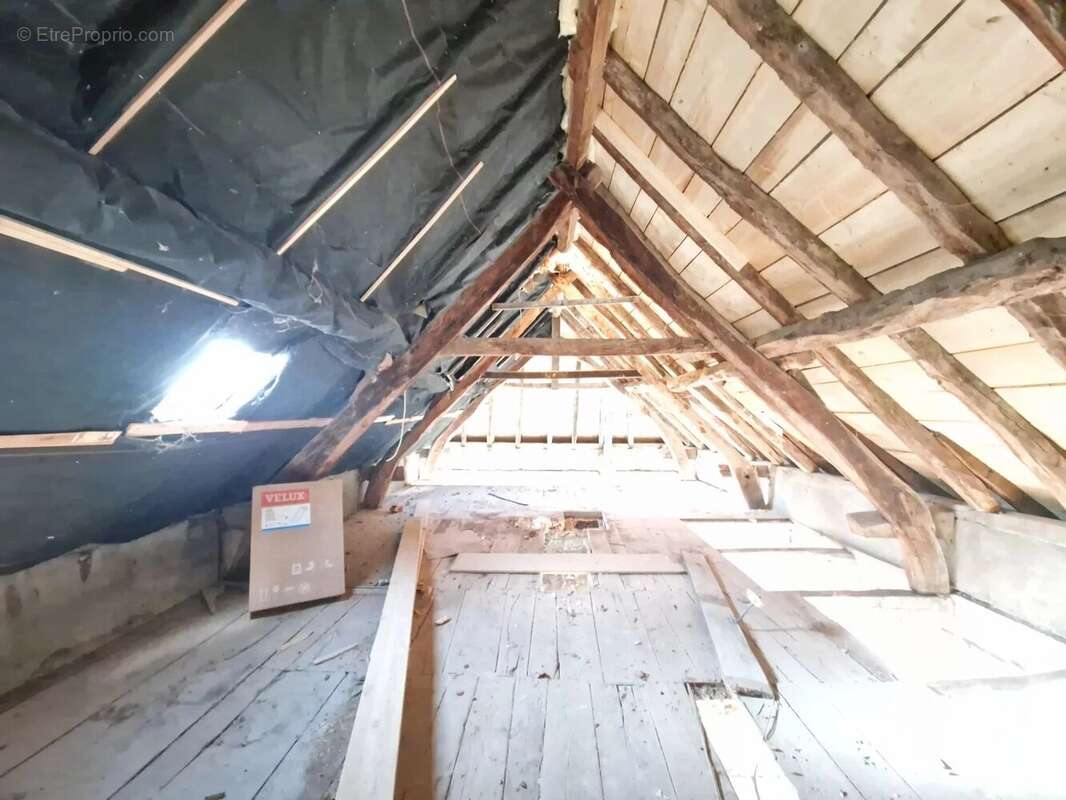 Maison à LA SALVETAT-PEYRALES