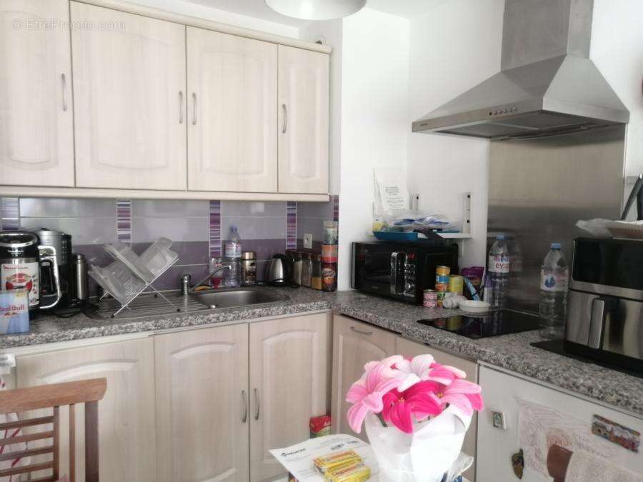 Appartement à SENE