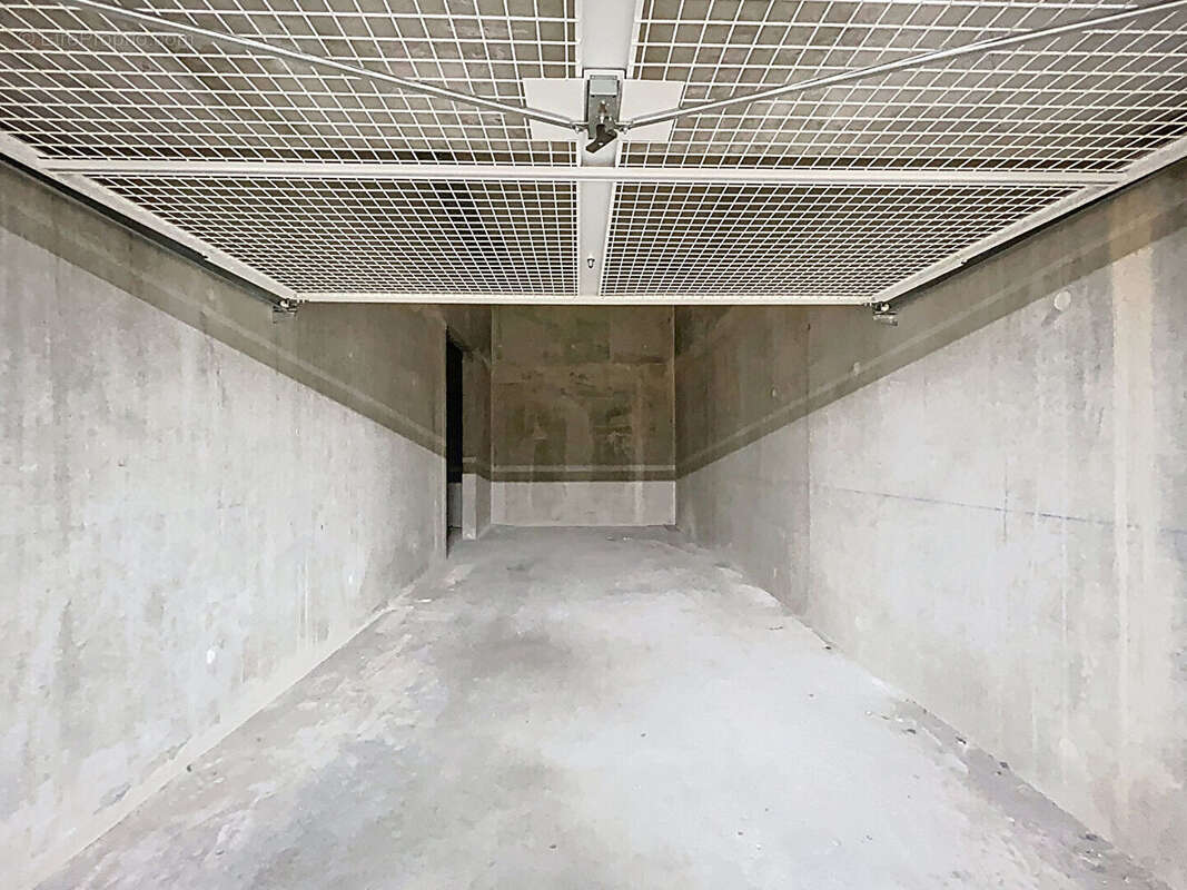 Parking à RILLIEUX-LA-PAPE