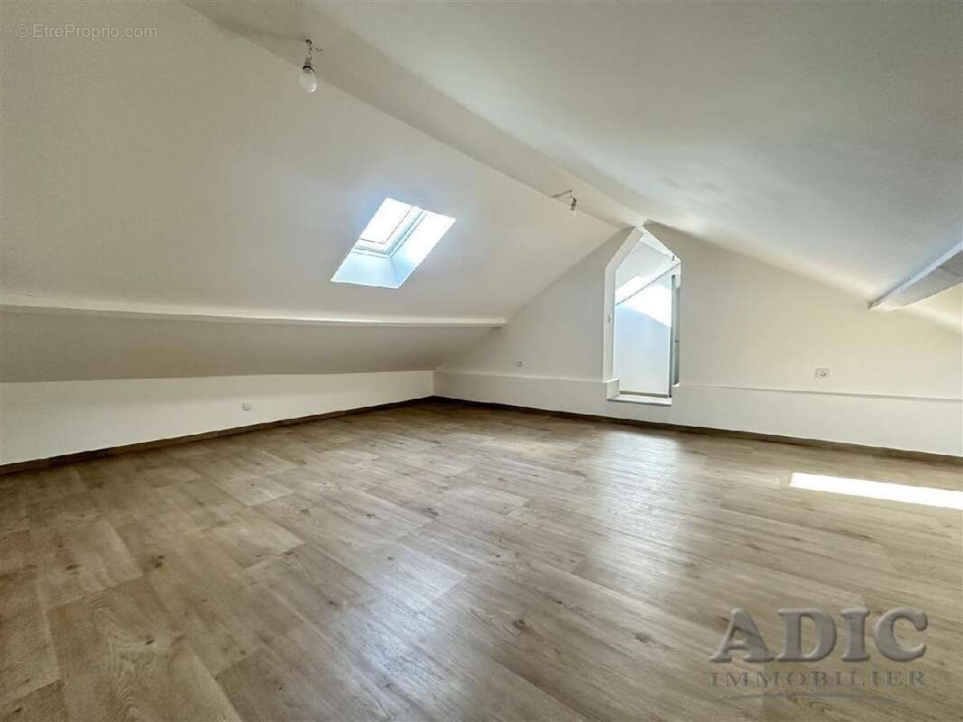 Appartement à DAMMARTIN-EN-GOELE