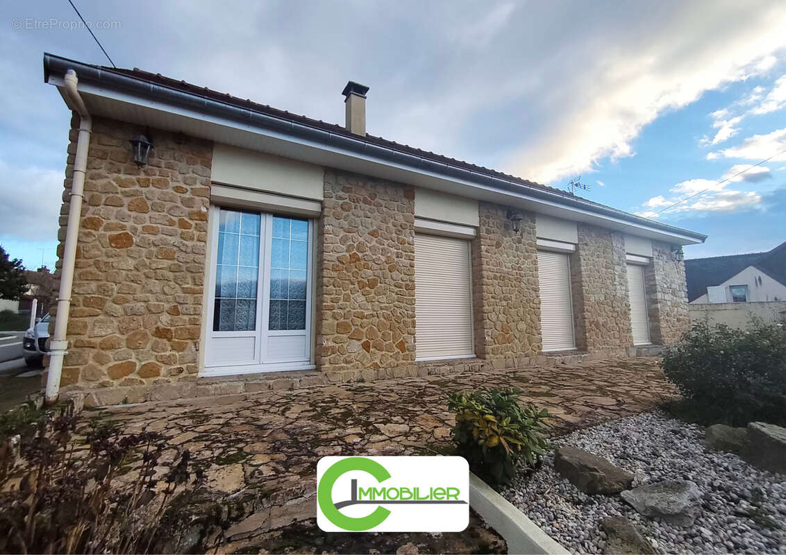 Pavillon de plain-pied proche VIBRAYE - photo 2