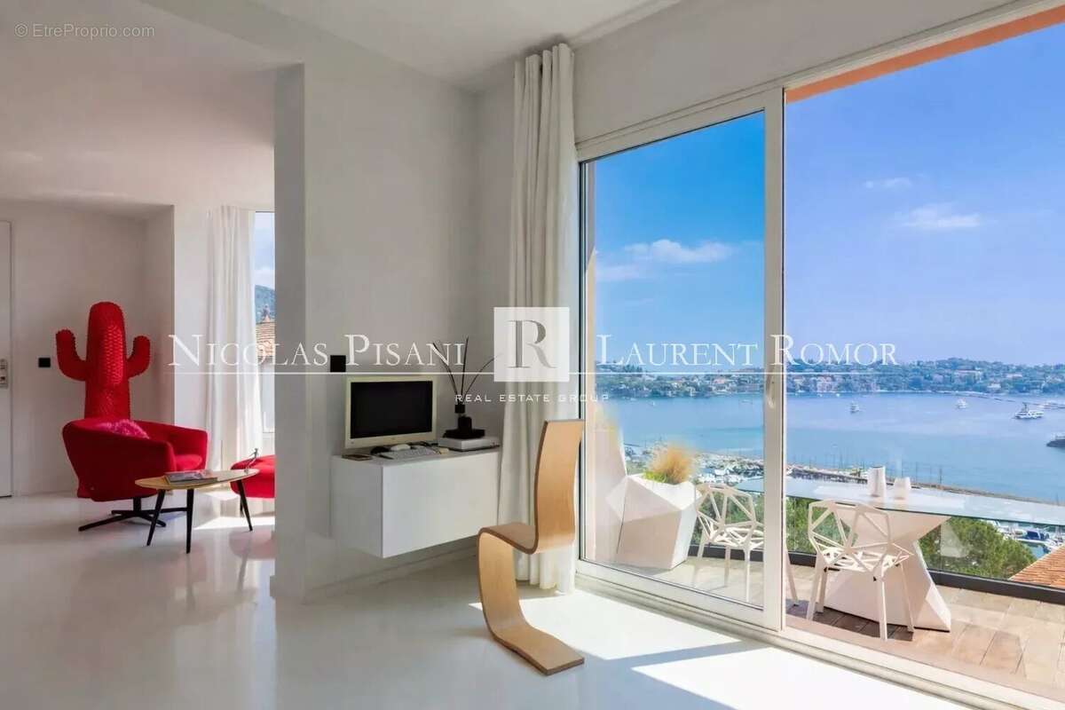 Appartement à VILLEFRANCHE-SUR-MER