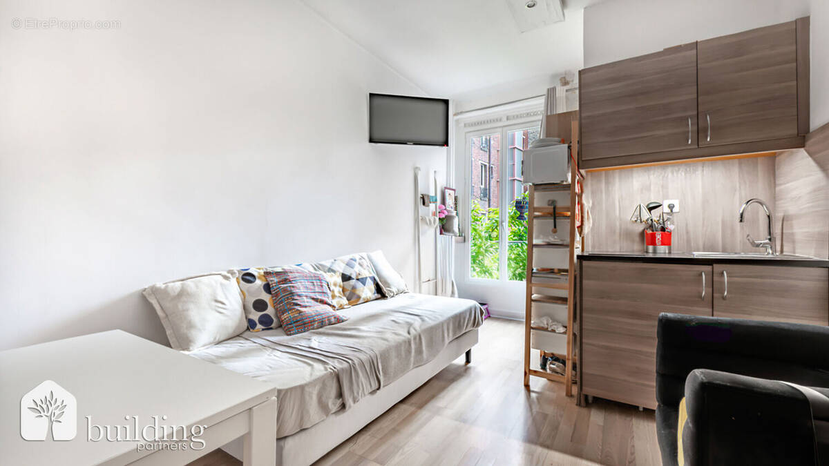 Appartement à NEUILLY-SUR-SEINE