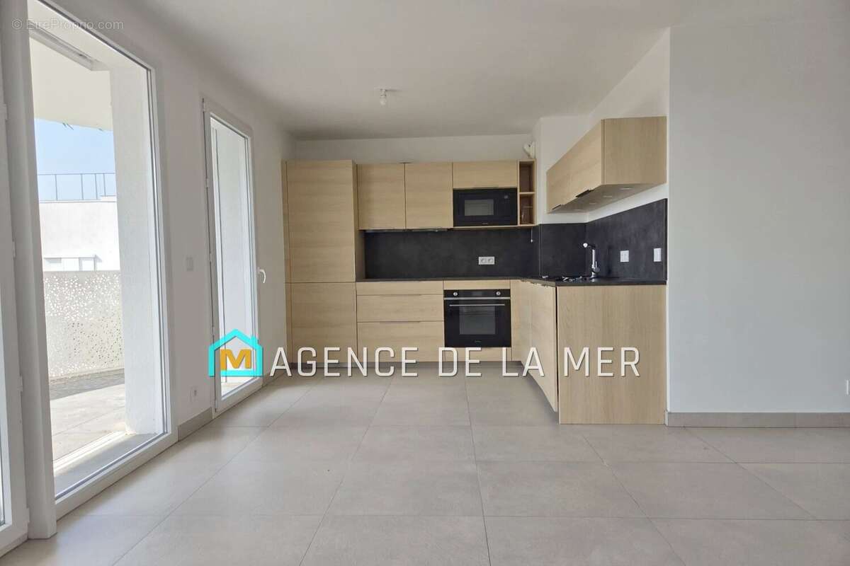 Appartement à MANDELIEU-LA-NAPOULE
