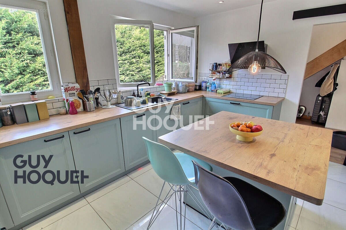 Maison à LIMEIL-BREVANNES