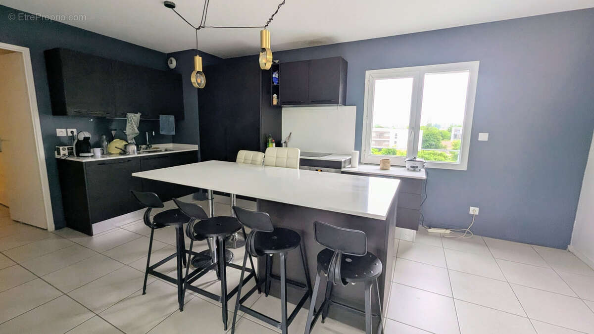 Appartement à CENON