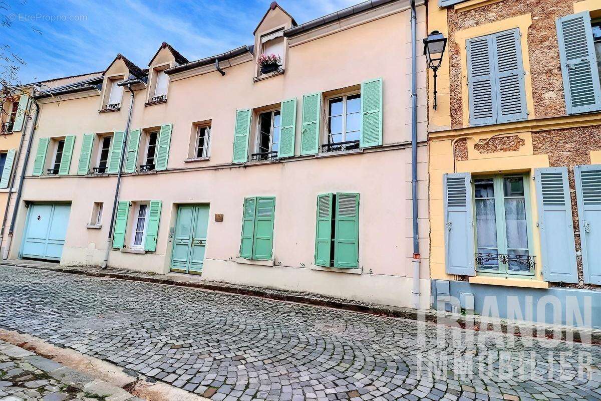 Appartement à MARLY-LE-ROI