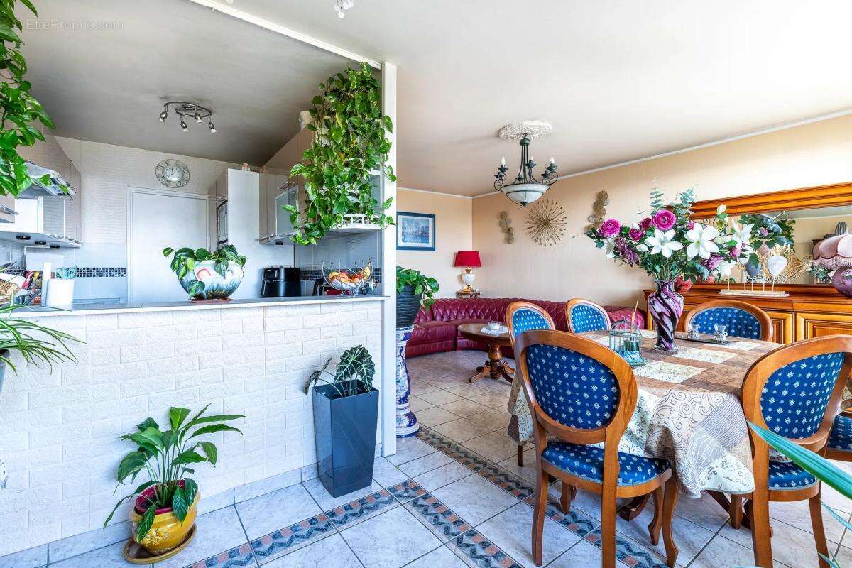 Appartement à BAGNOLET