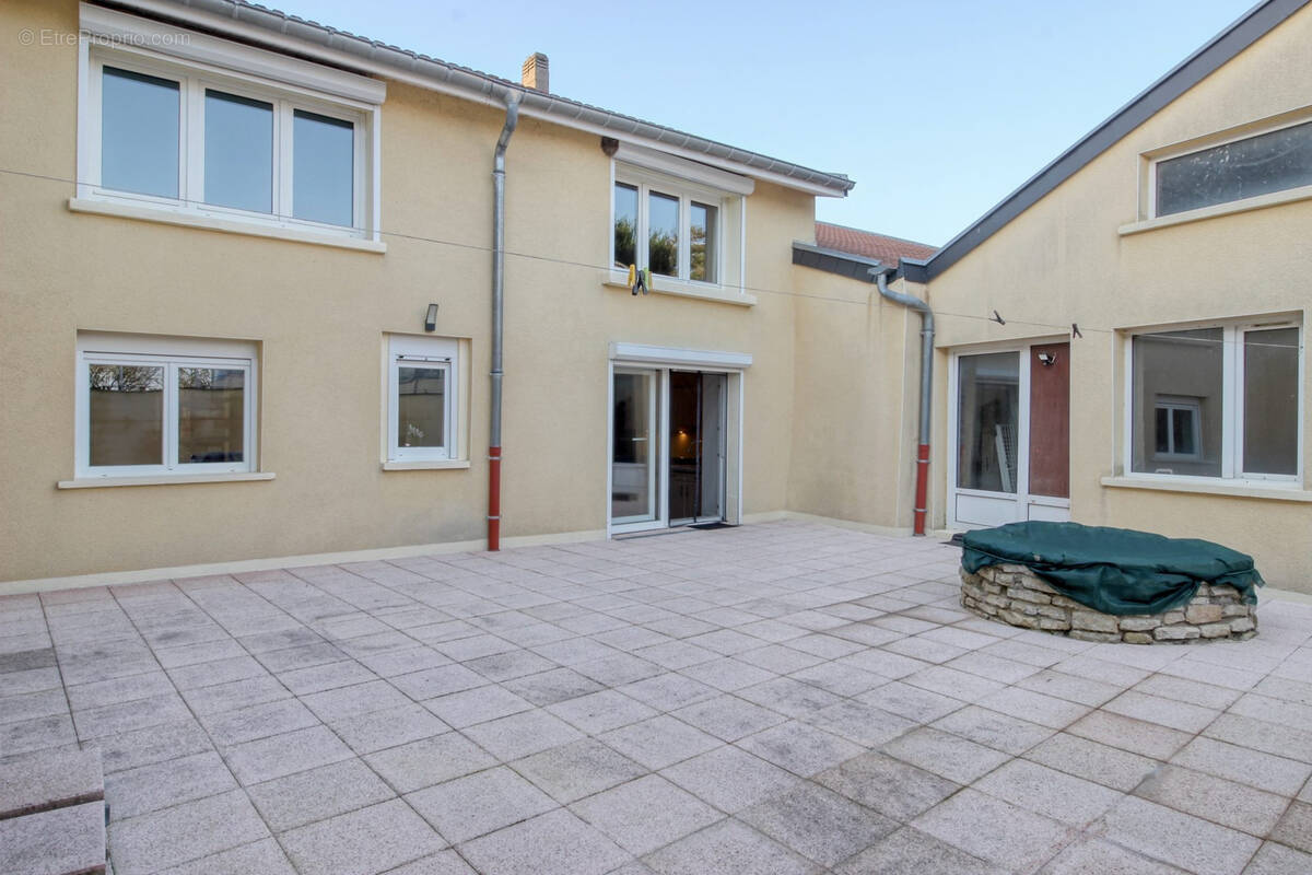 Maison à VILLERS-STONCOURT