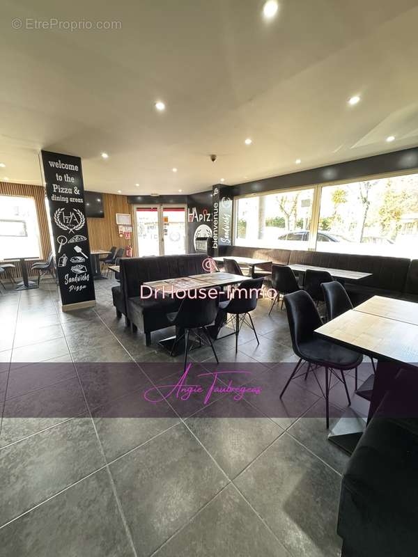 Commerce à VILLECRESNES