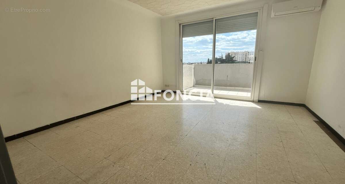 Appartement à NIMES