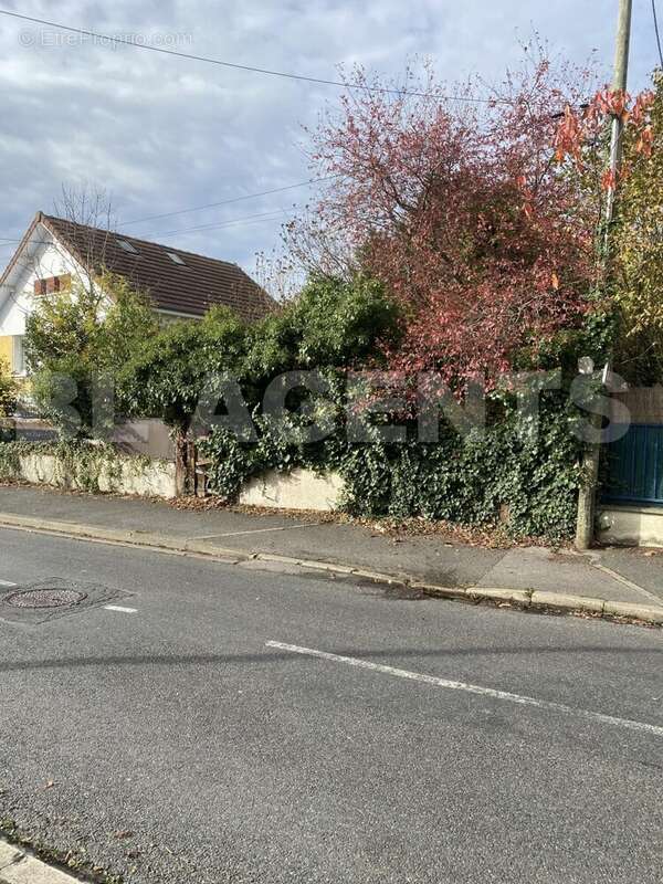 IMG_5125 - Terrain à MORSANG-SUR-ORGE