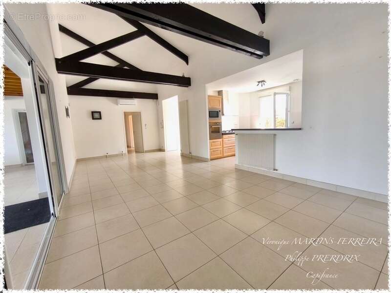 Maison spacieuse avec piscine intérieure et très belles prestations - photo 9