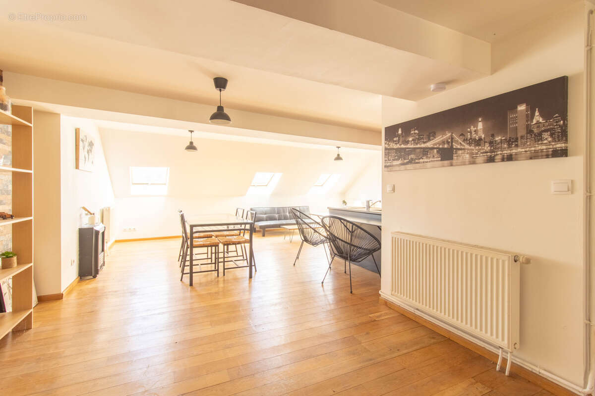 Duplex entierement renove centre ville de sedan - photo 6