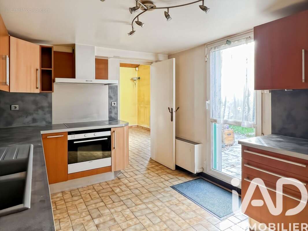 Photo 3 - Maison à EMERAINVILLE