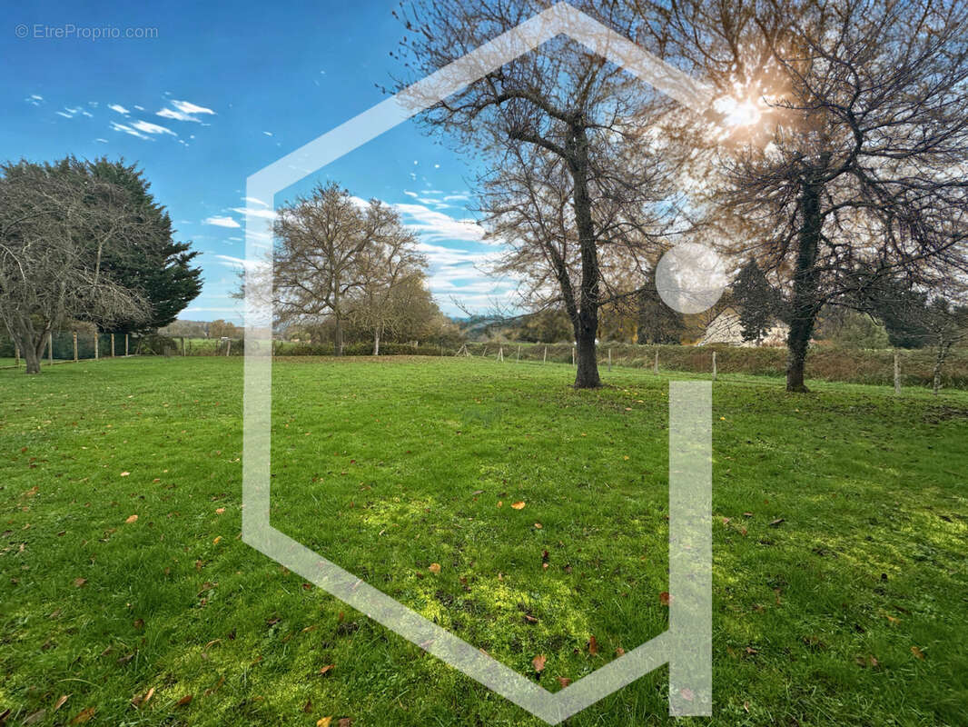 Maison à COSNE-COURS-SUR-LOIRE