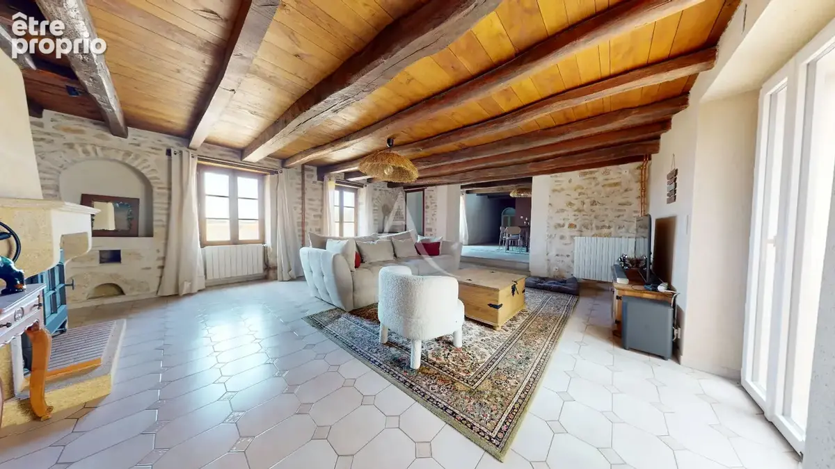 Valence en poitou - longere renovee - 3 chambres - grand garage - jardin - photo 4
