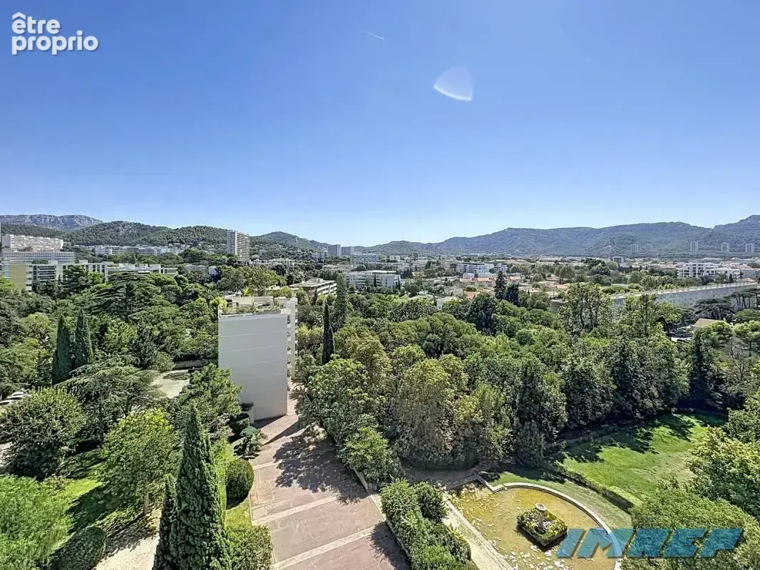 Appartement à MARSEILLE-9E