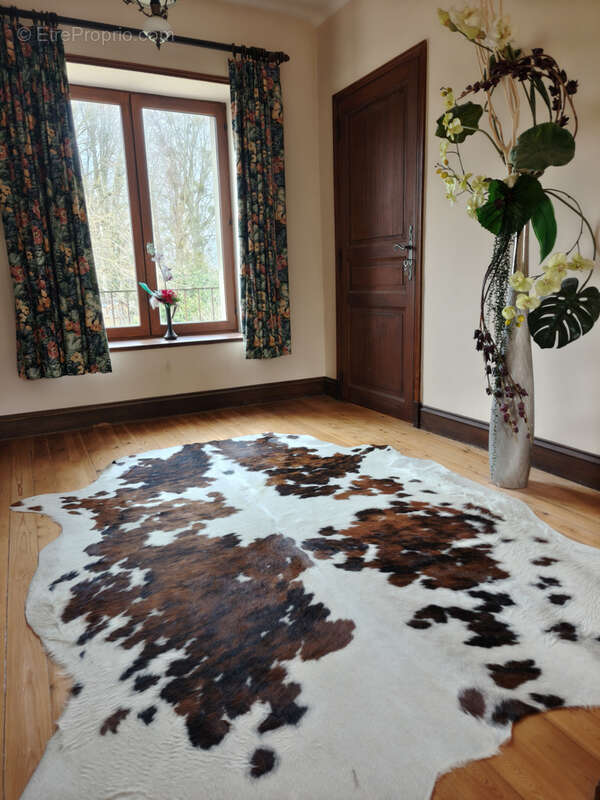 Maison à MONTREUIL-L'ARGILLE