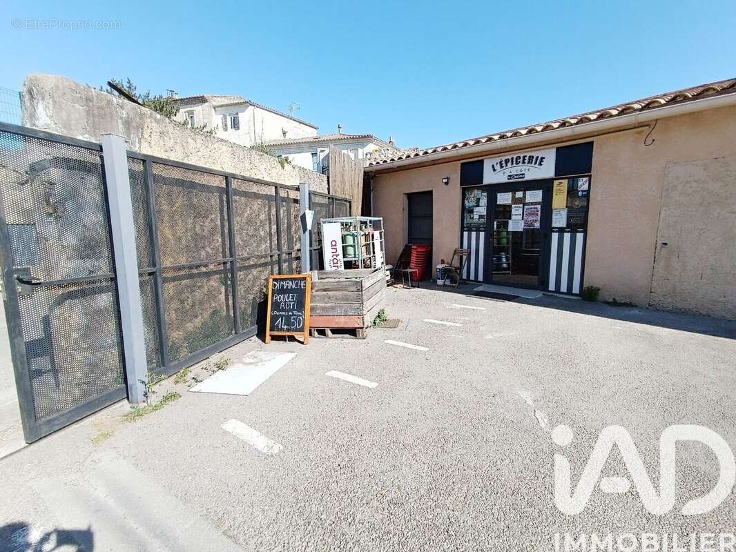 Photo 5 - Commerce à COMPS