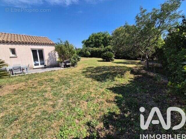 Photo 3 - Maison à PUGET-SUR-ARGENS