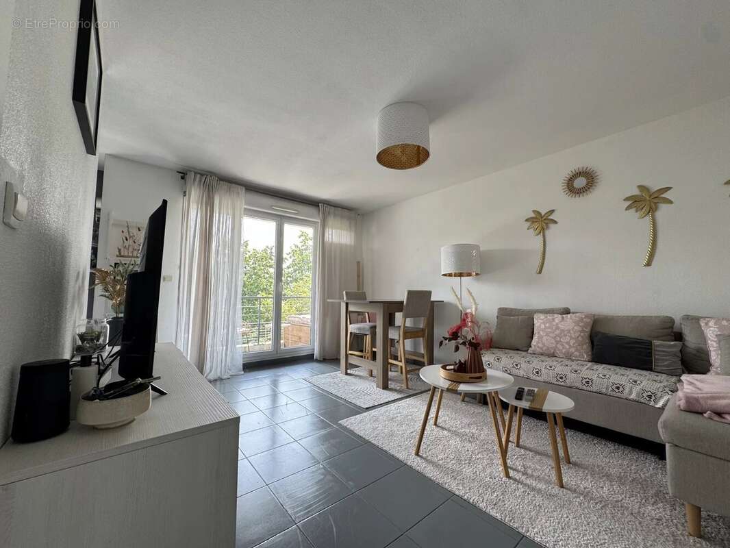 Appartement à MARSEILLE-13E