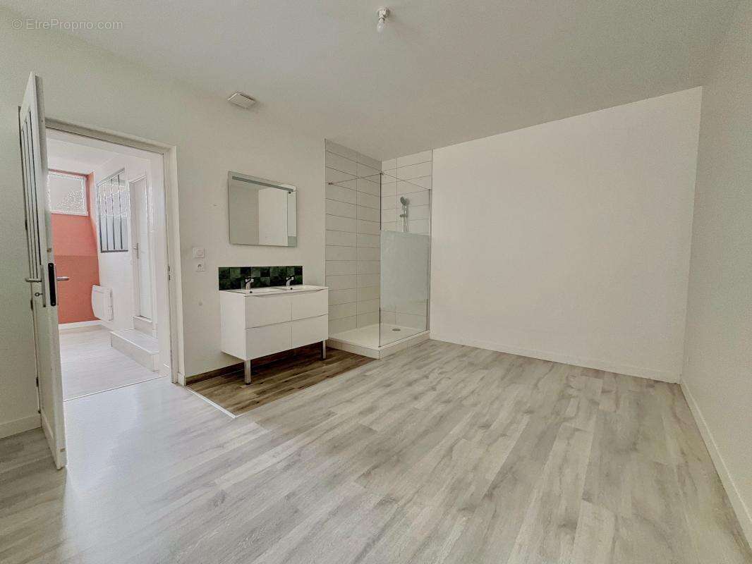 Appartement à FONTAINE-LES-DIJON