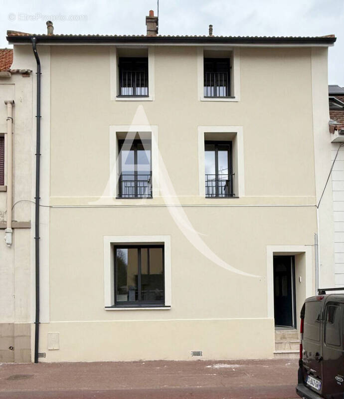 Maison à MONTESSON