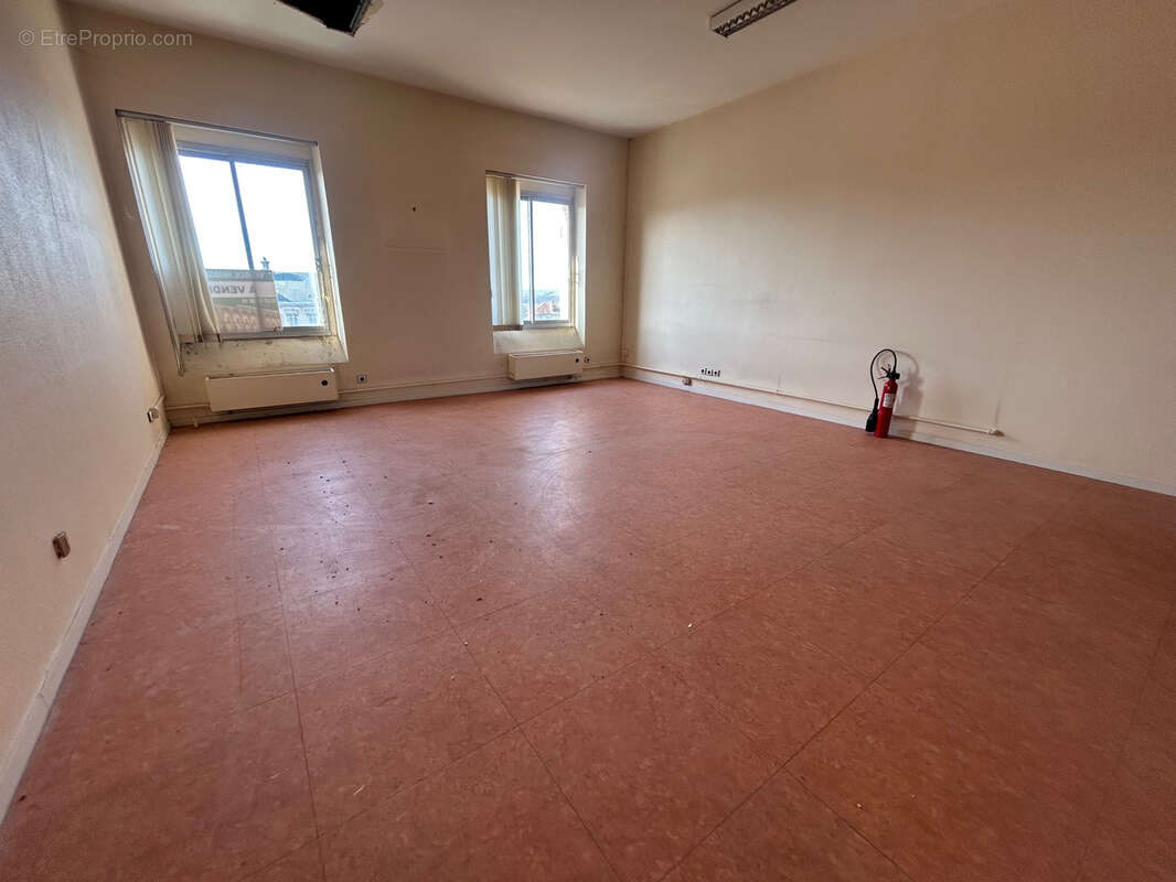 Commerce à CHAUMONT