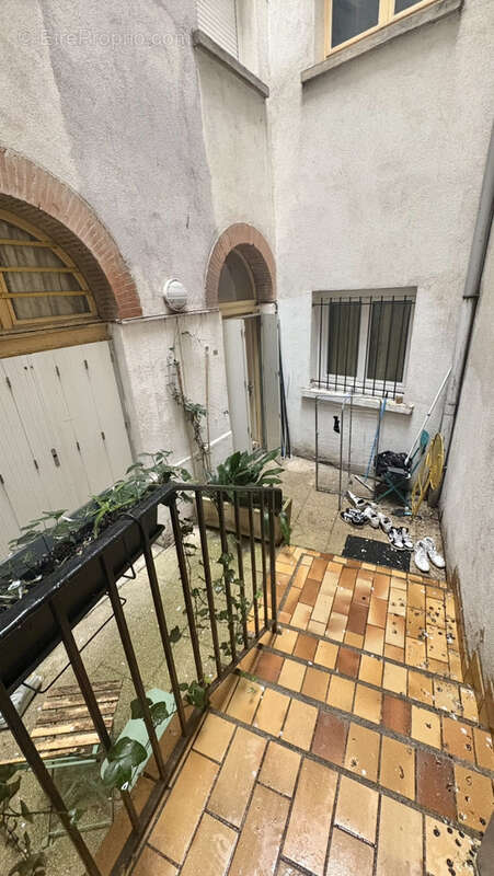 Studio loué en RDC - Jean Jaurès - 31000 - photo 4