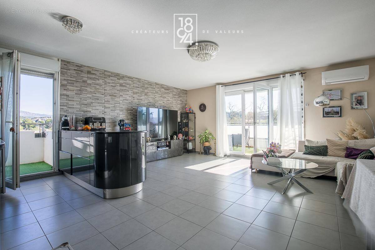 Appartement à MARSEILLE-13E