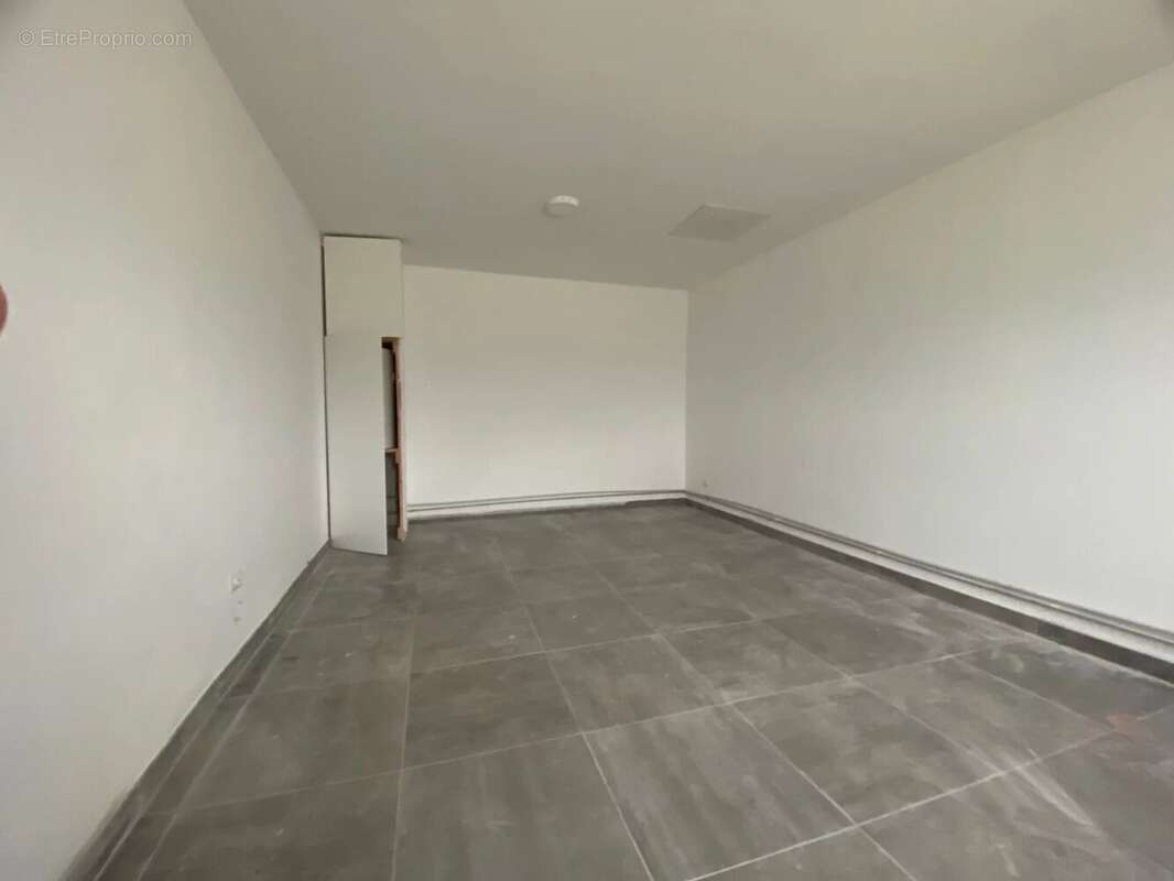 Nouveau pavillon près de Civray - photo 13