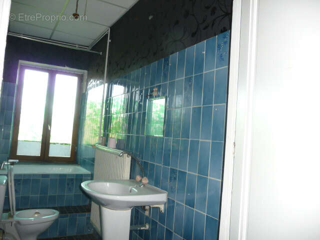 Appartement à SAINT-JUST-SAINT-RAMBERT