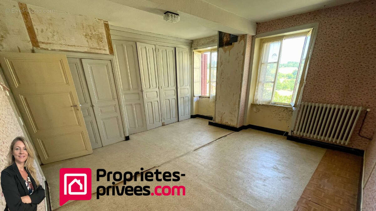 Maison de village avec grange et terrain - photo 8