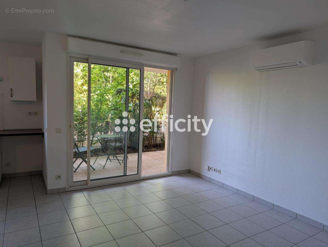 Appartement à SAINT-CHAMAS